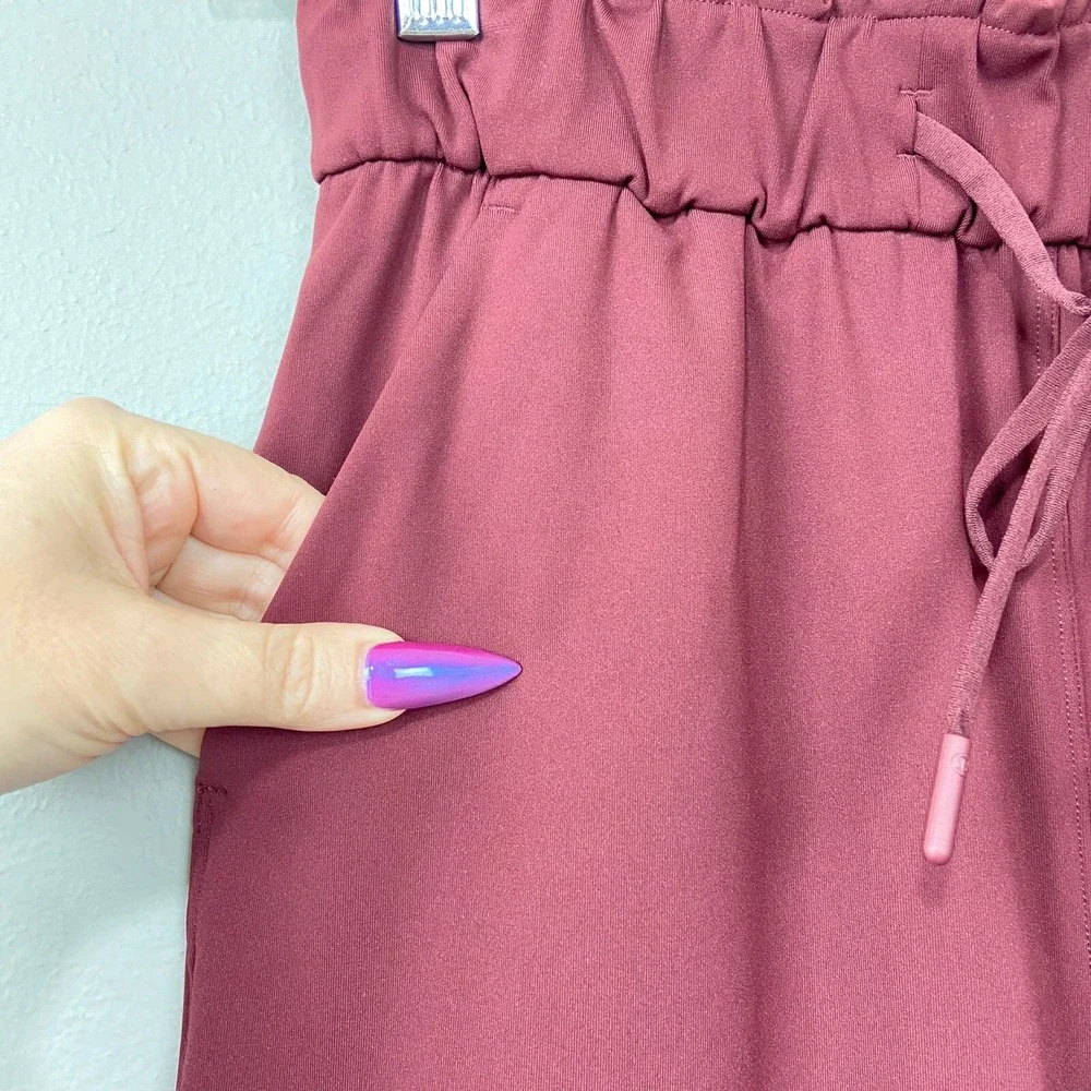 Lululemon Keep Moving Pants Size‎ 4 High Rise Burgundy Cassis Athleisure Casual